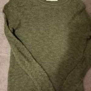 Hollister Green Sweater